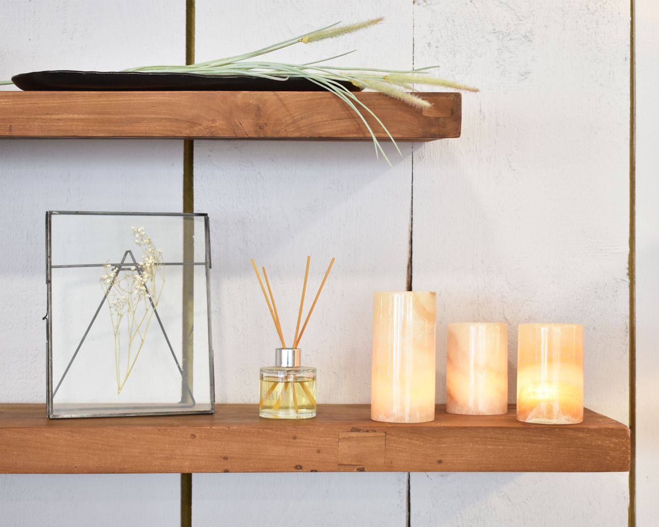 Linea Floating Shelf
