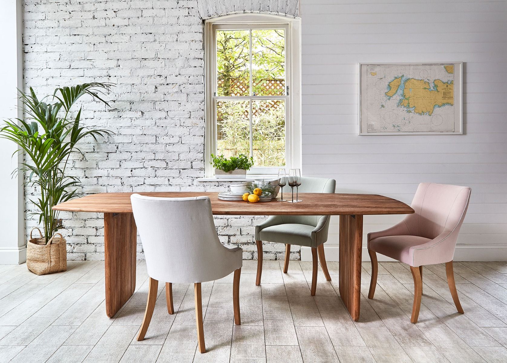 Neve Dining Table