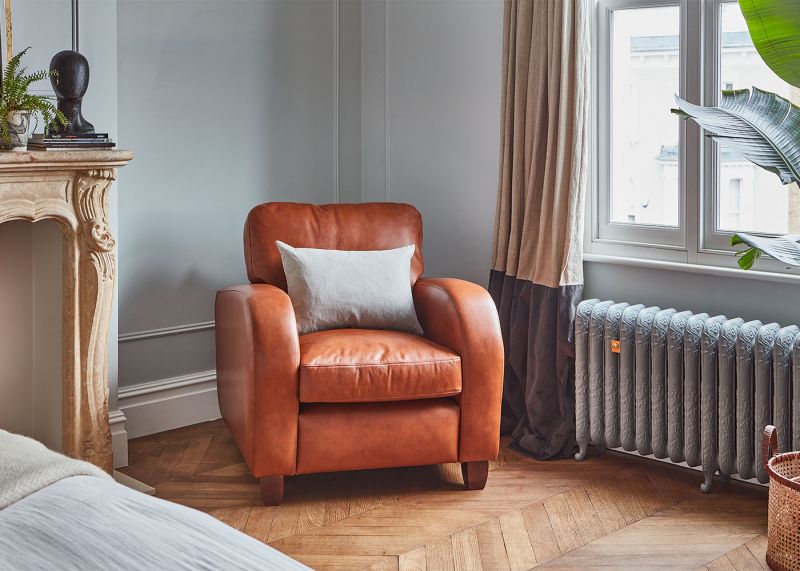 Oscar Armchair
